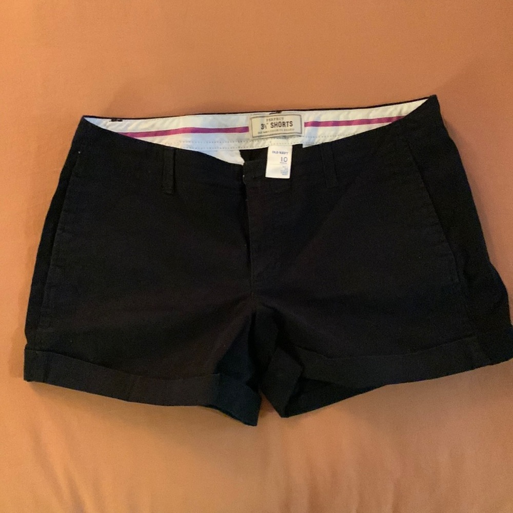 old navy black khaki shorts size 10